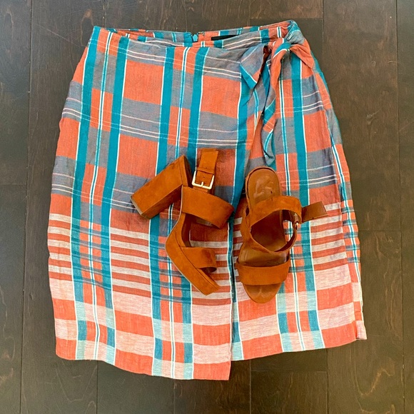 CLOSE-OUT SALE Ann Taylor Skirt Sz 2 - Picture 6 of 10